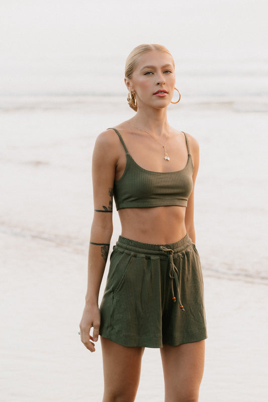 Shorts Laço Canelado Oliva
