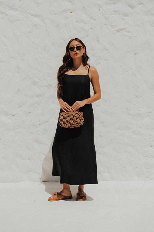 Vestido Longo Quadrado Preto